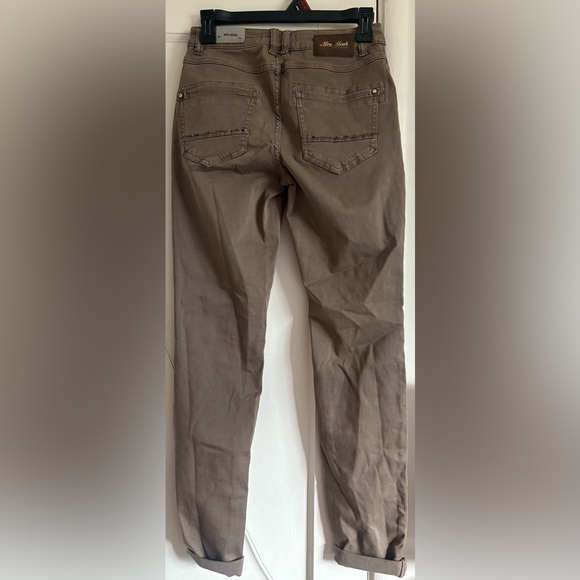 Classic Brown Straight Leg Women's Pants - Picture 2 of 8